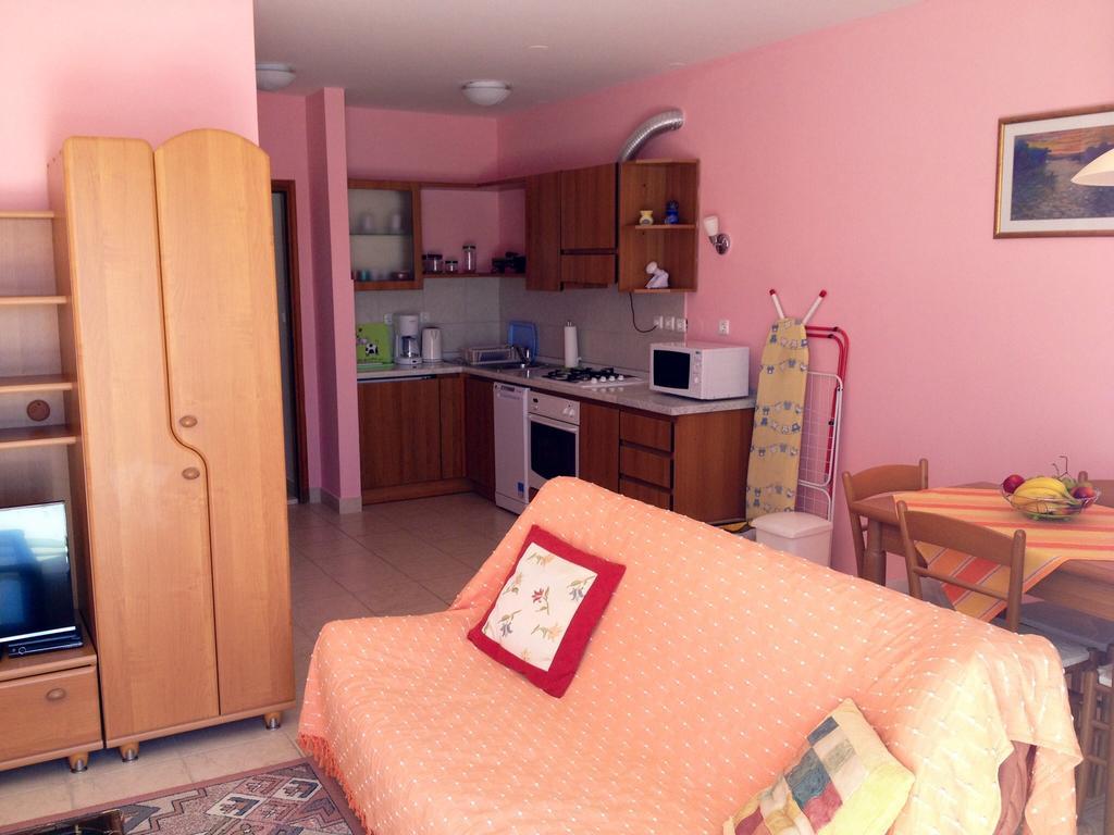 Apartments Rukavina Rogoznica  Pokoj fotografie